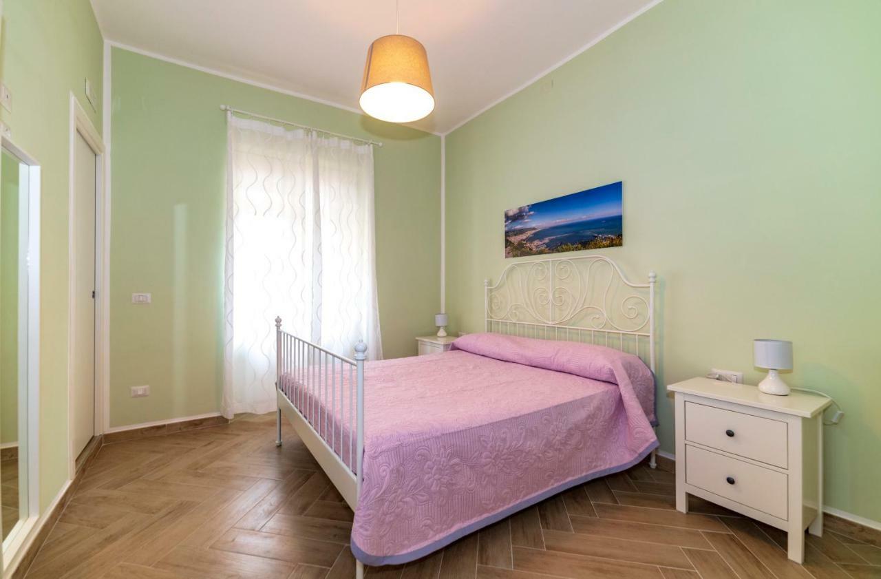 Appartamento La Carnale Salerno Luaran gambar